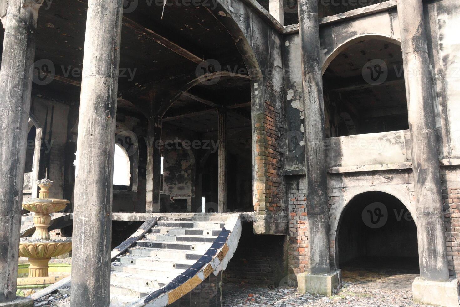 The ruins of the old palace of the khan of khanabad photo