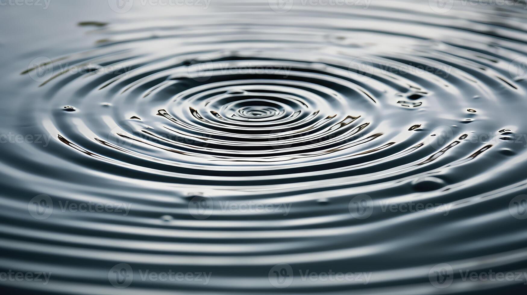 mirror water pattern photo