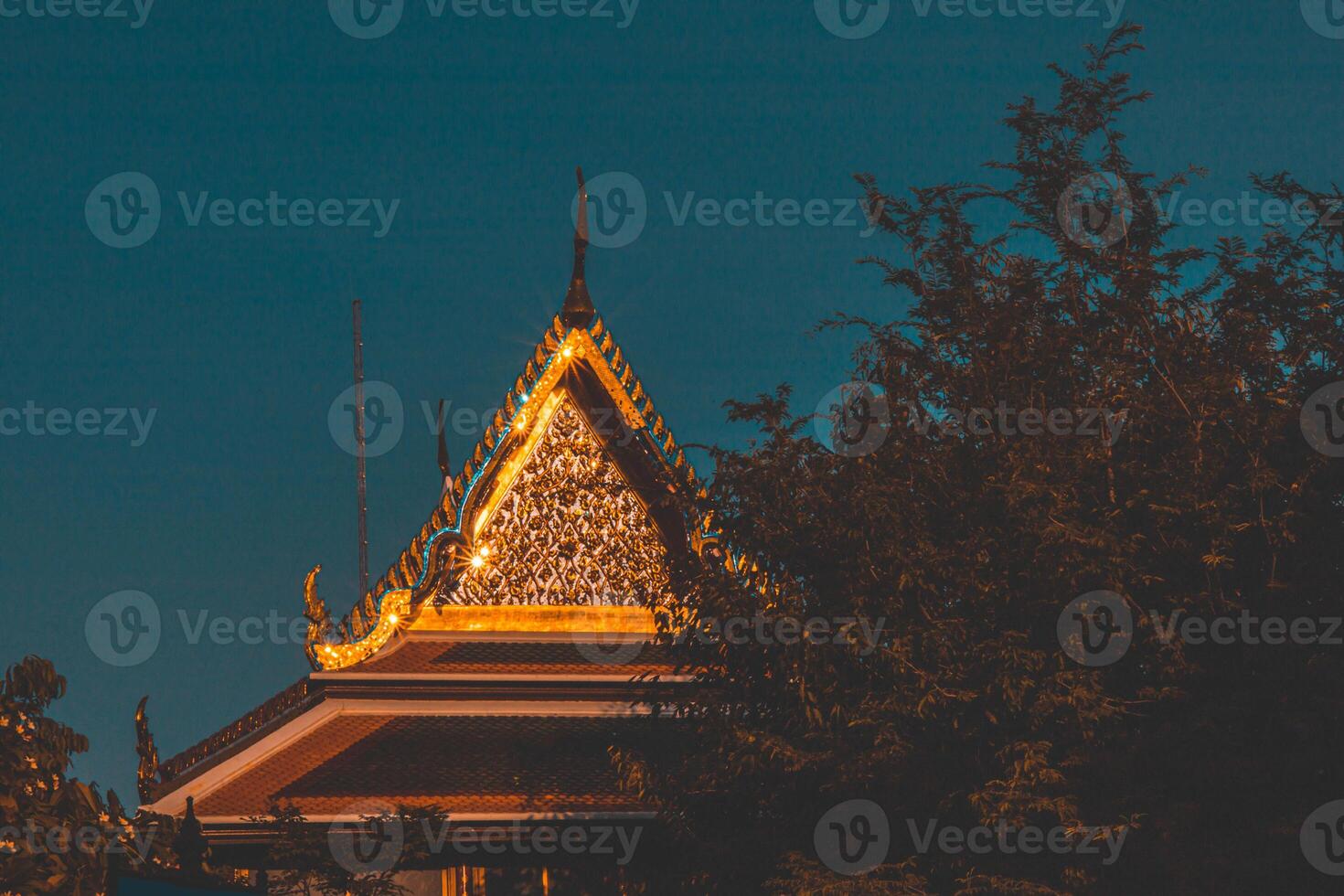 Picture of Rays on pagodas in Wat Pho in Bangkok, Thailand, one of Thailand's oldest temples. photo