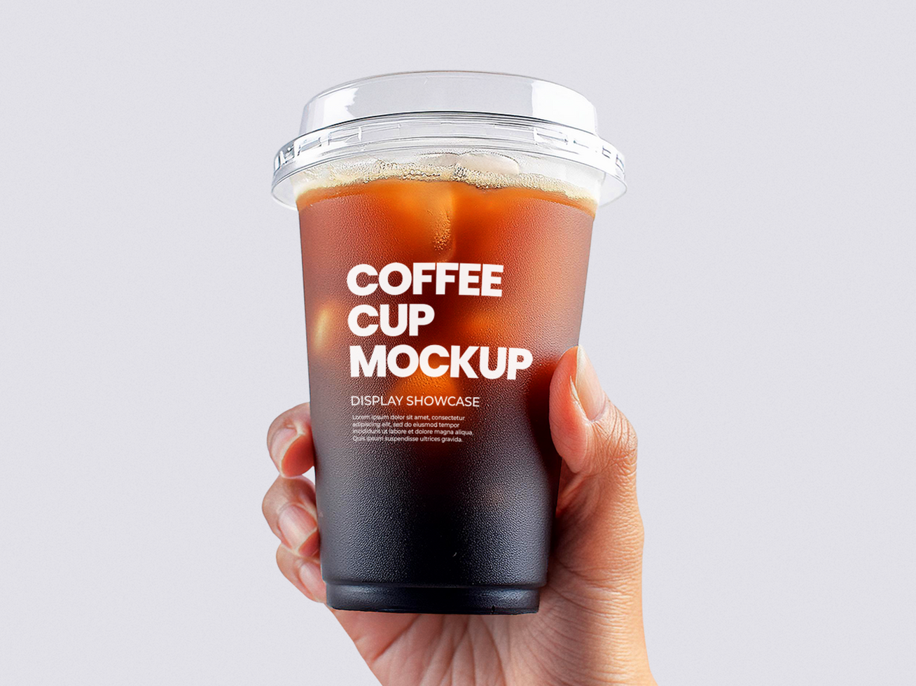 Coffee cup on hand mockup on white background psd