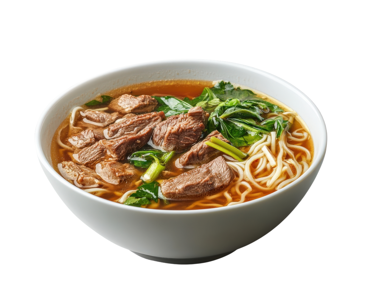 A bowl of beef and noodles with spinach png