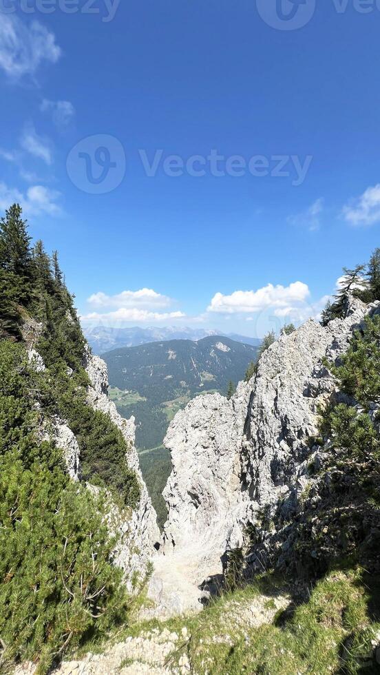 Tolsti vrh, 1715 m Kamnisko Savinjske Alpe Slovenia Peak Hiking photo