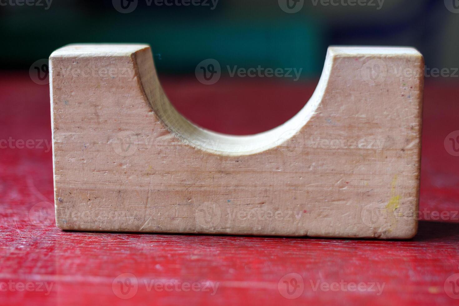 Minimalist Wooden Block with Semi-Circular Cutout, Geometric Design photo