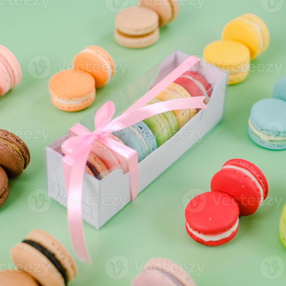 Mini Box Macarons for Valentines Days Gift photo