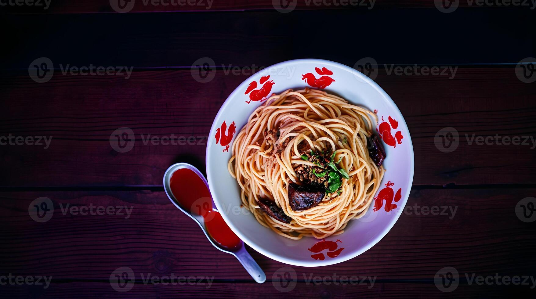 A plate of spaghetti photo