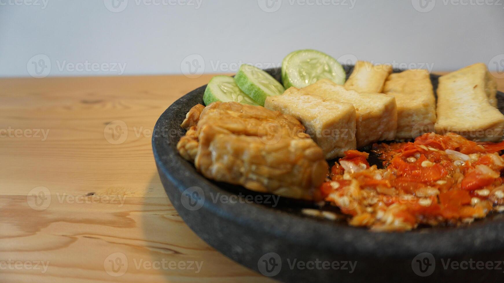 A bowl of food photo