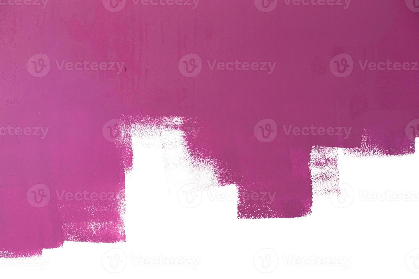 Painting on white surface wall by the roller brush photo
