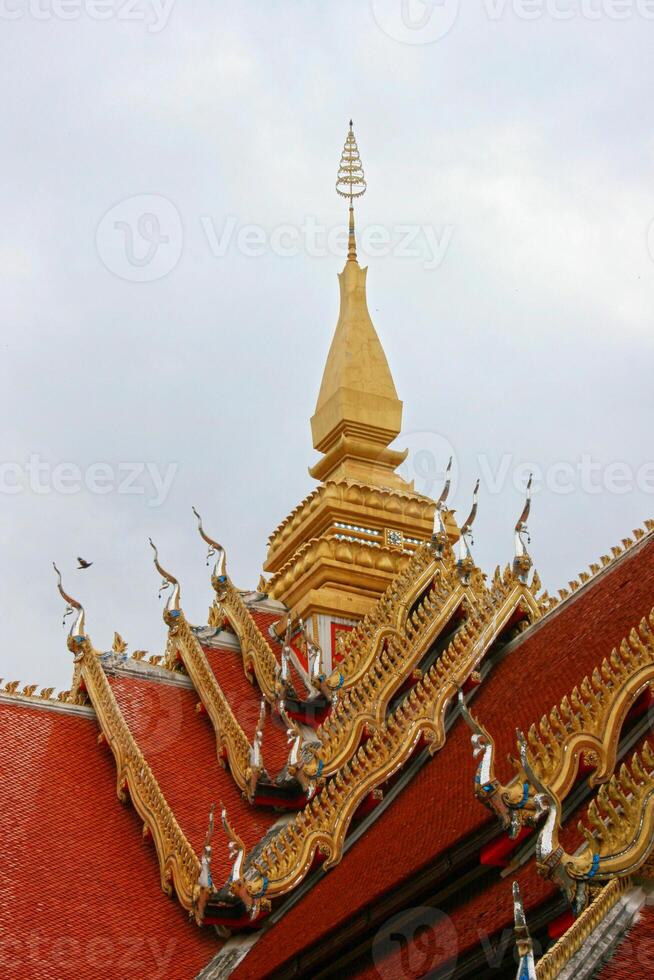 Wat That Phoun in Vientiane photo