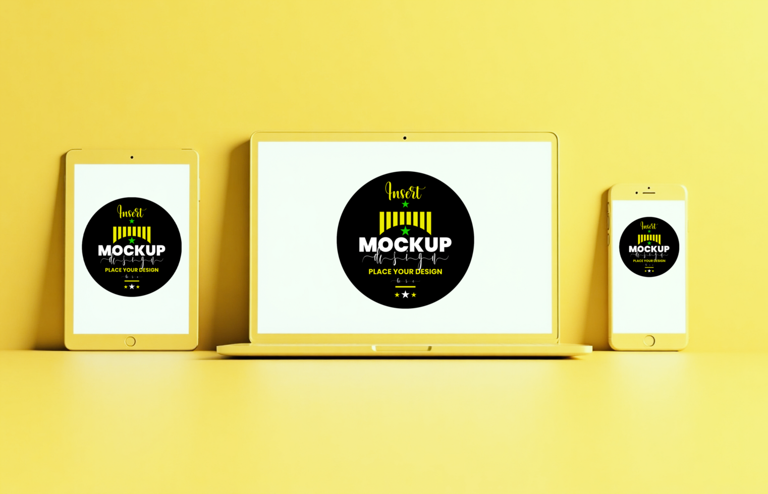 Tablet pc and smartphone mock up for showcasing digital content and mobile device applications psd