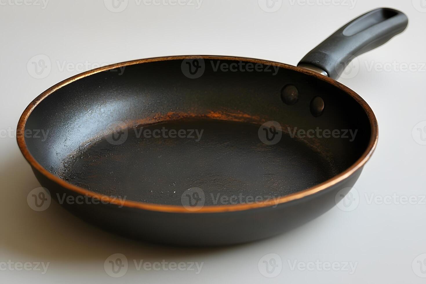 Rustic Non-Stick Frying Pan for Cooking Enthusiasts and Home Kitchens photo