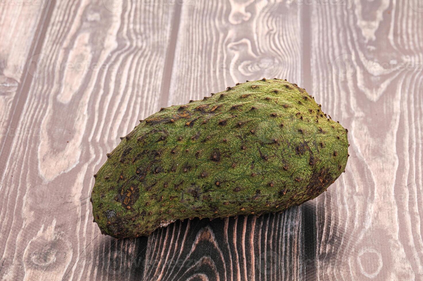A large green fruit photo
