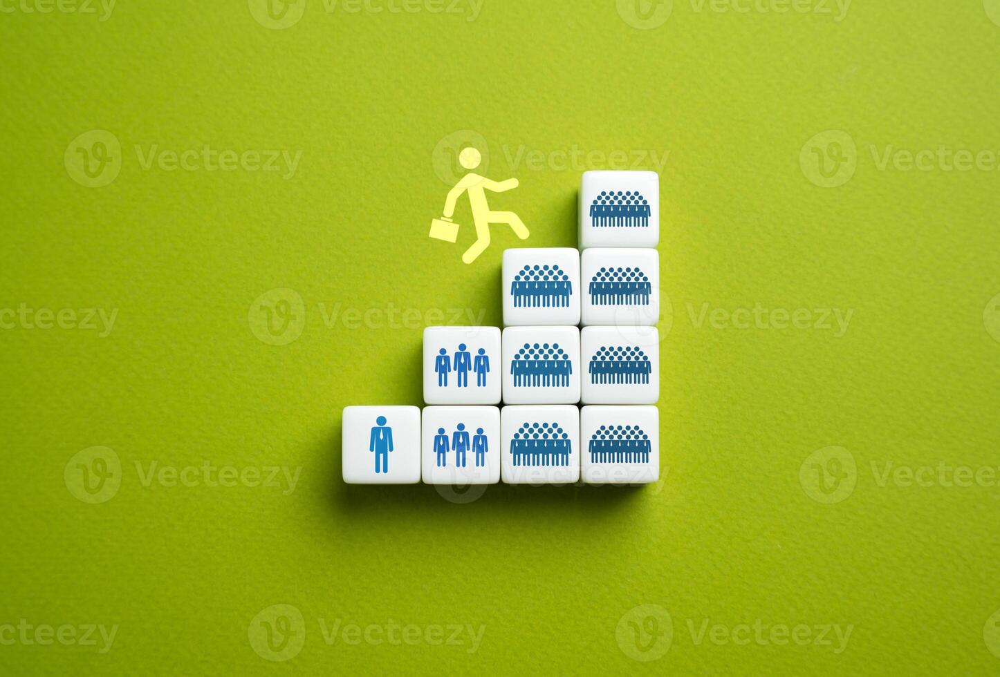 Growth of the company's staff. Promotion at work, management of a large number of subordinates. Leadership skills, career advancement, and improving workplace efficiency as employee numbers increase. photo