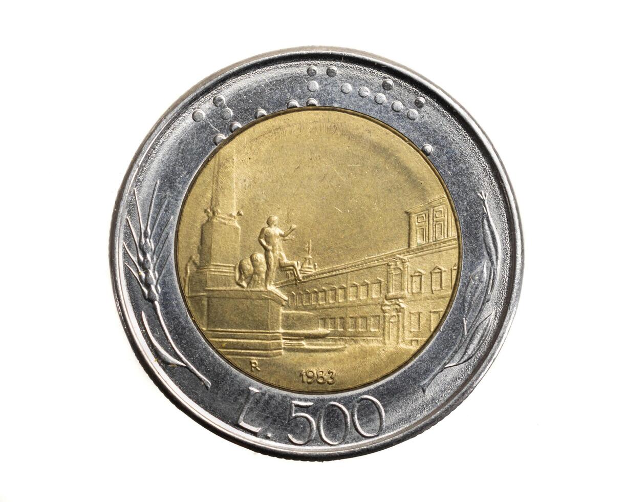 Italy five hundred lira coin isolated background. photo