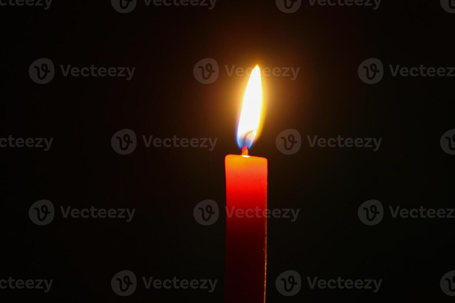 Close-up of a red candle photo