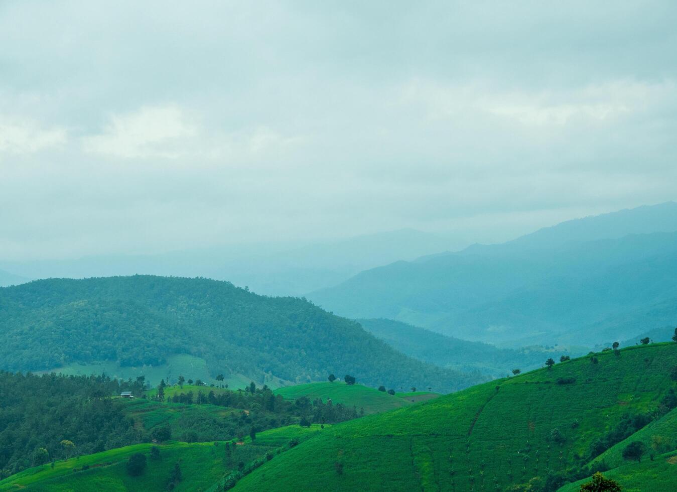view landscape mountain photo