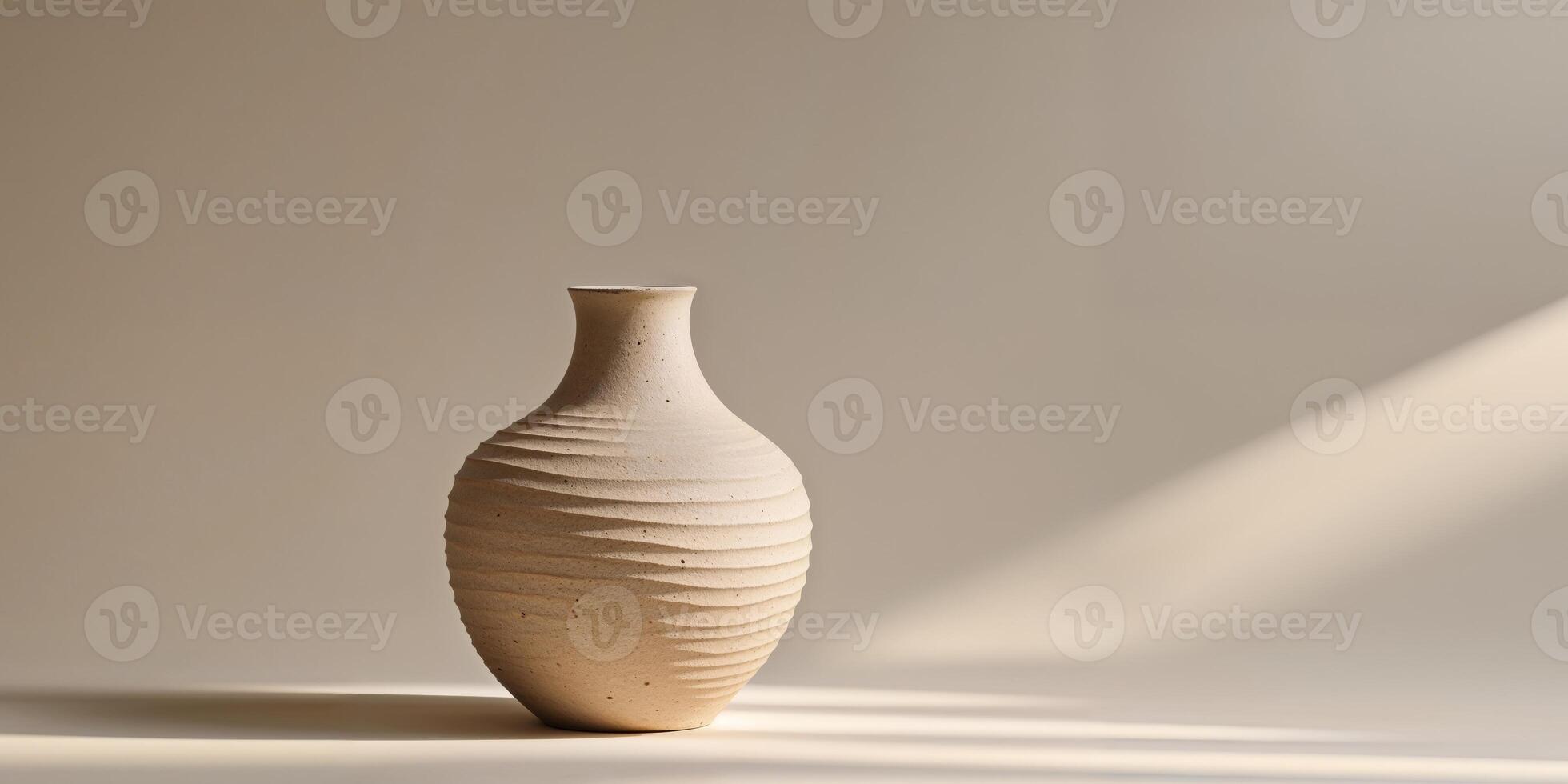 A vase is shown in front of a light source photo