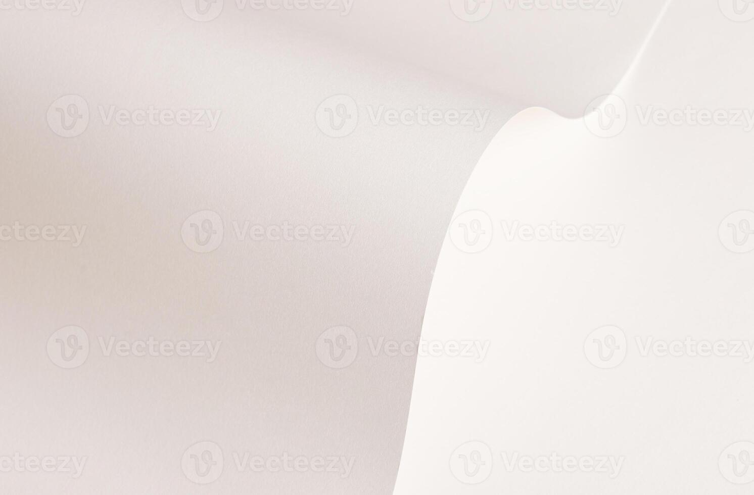White and beige paper background with a creamy texture and wavy edges. Warm off-white tones, thin photo