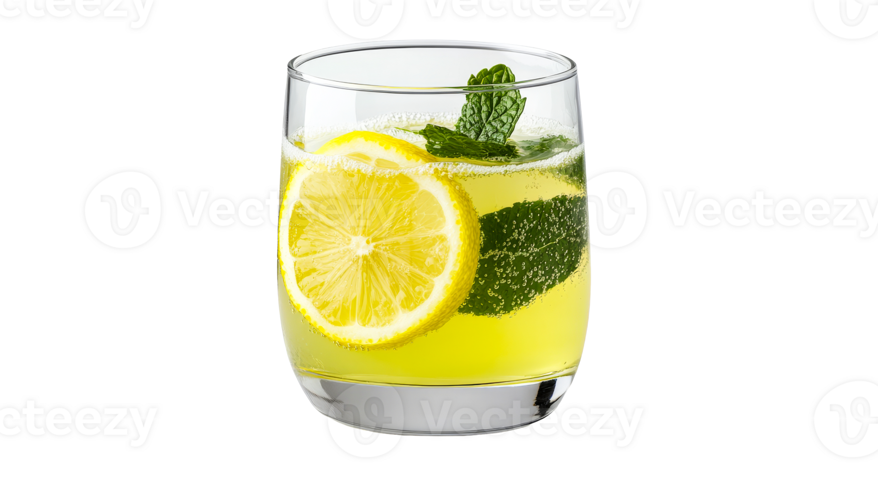 Refreshing drink with lemon and mint, cut out transparent png