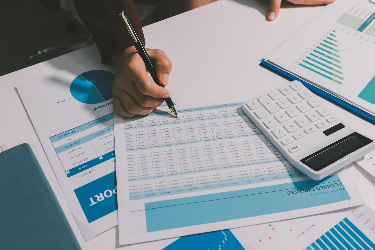 How to get a job in accounting photo