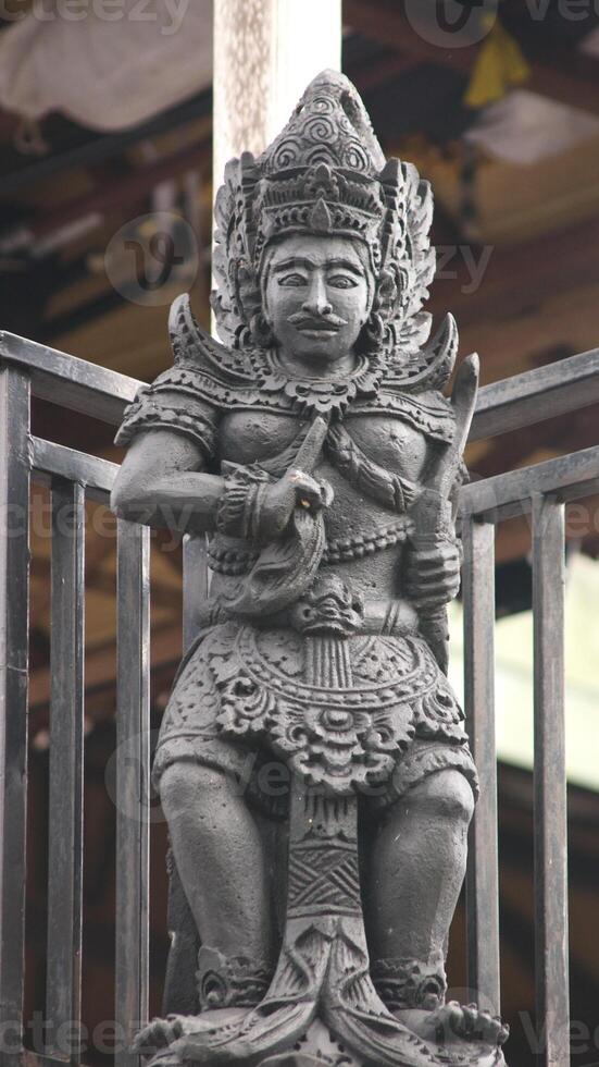 traditional balinese building architecture, balinese hinduism temple, photo