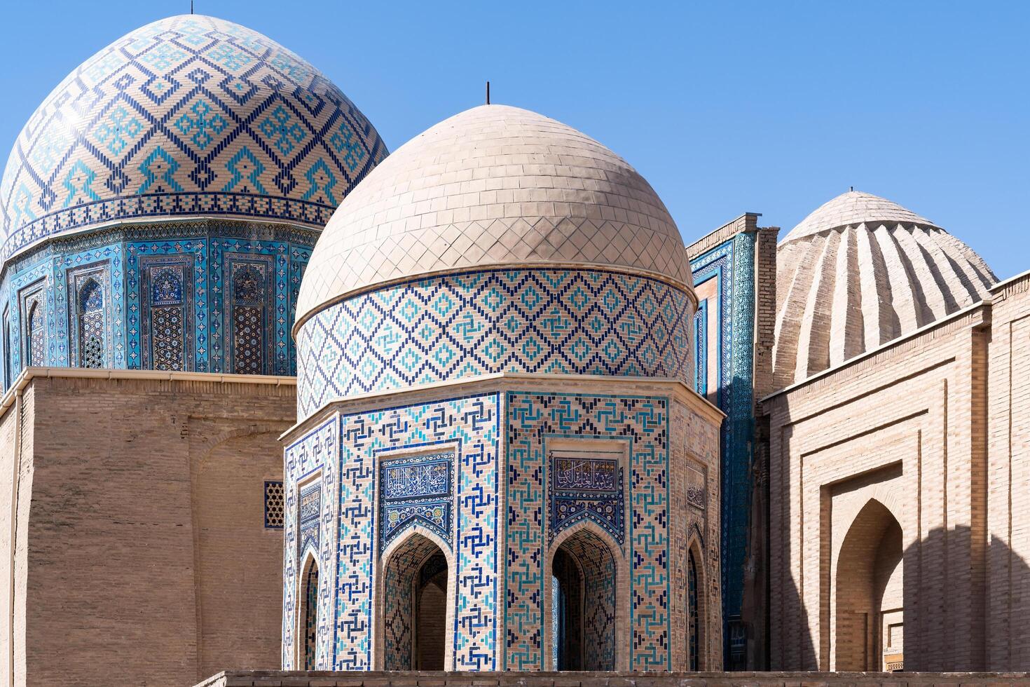 Samarkand, Uzbekistan-august 13, 2023-Particular of Shakhi Zinda necropolis, a famous mausoleum complex in Samarkand during a sunny day. photo