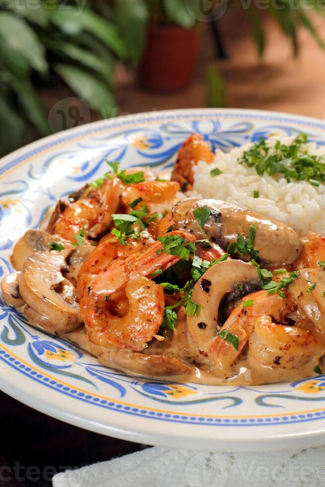 King George style prawns photo