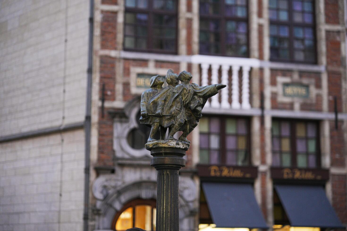Bruxelles, Belgium 04.01.2025 Bronze Statue of Comic Figures in Brussels Street photo