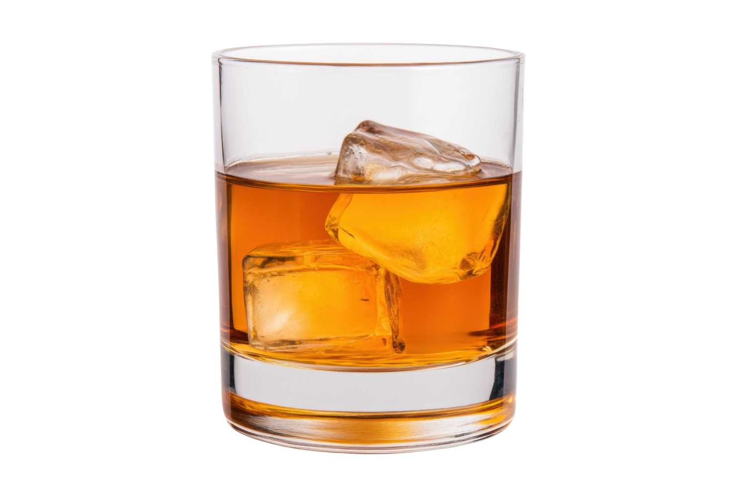 Refreshing glass of whiskey with ice cubes for a classic drink experience png