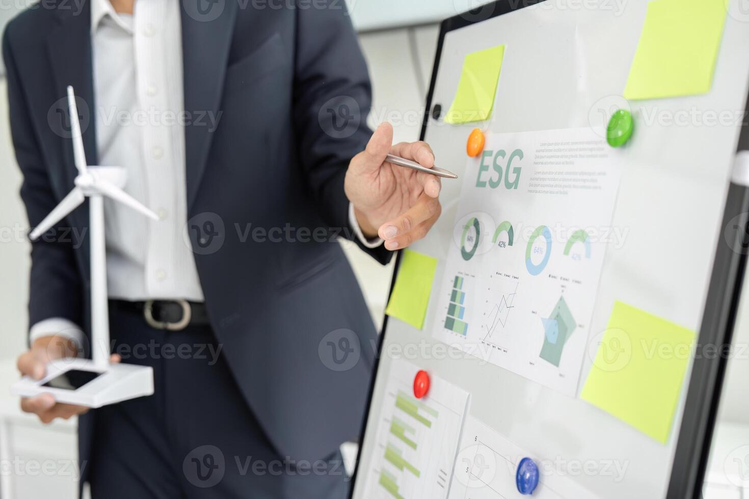 Presenting ESG Data and Sustainable Practices. A focus on environmental strategies in the workplace. photo