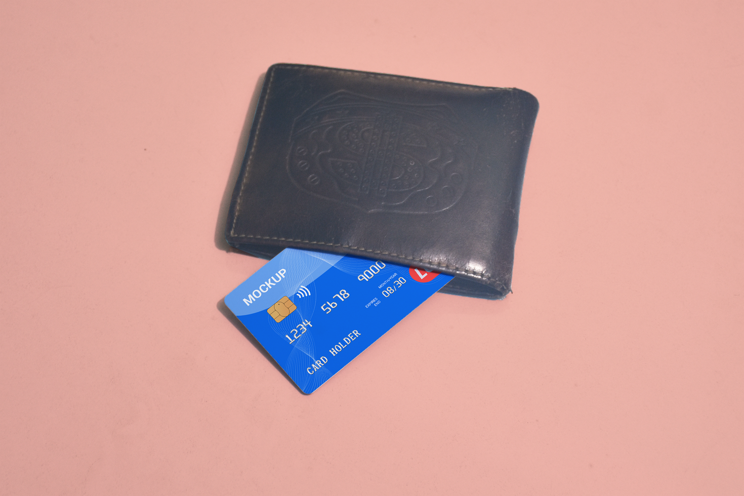 Credit Card, Debit Card, Gift Card, Discount card in Folding Purse Mockup psd