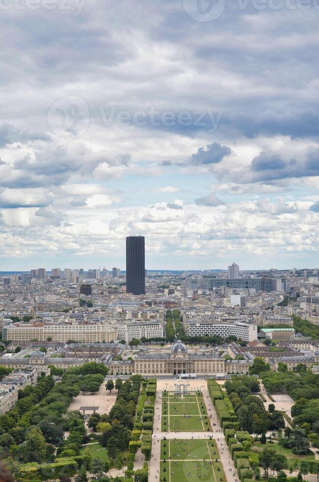 The Champ de Mars is a public garden in Paris located on the Left Bank. It is bordered to the northwest by the Eiffel Tower and to the southeast by the Militaire. photo