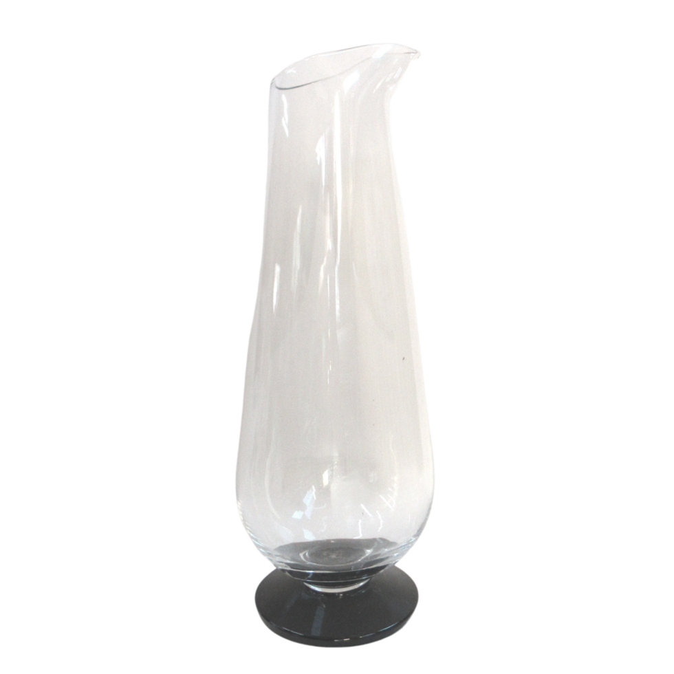 Black Footed Glass Pitcher png