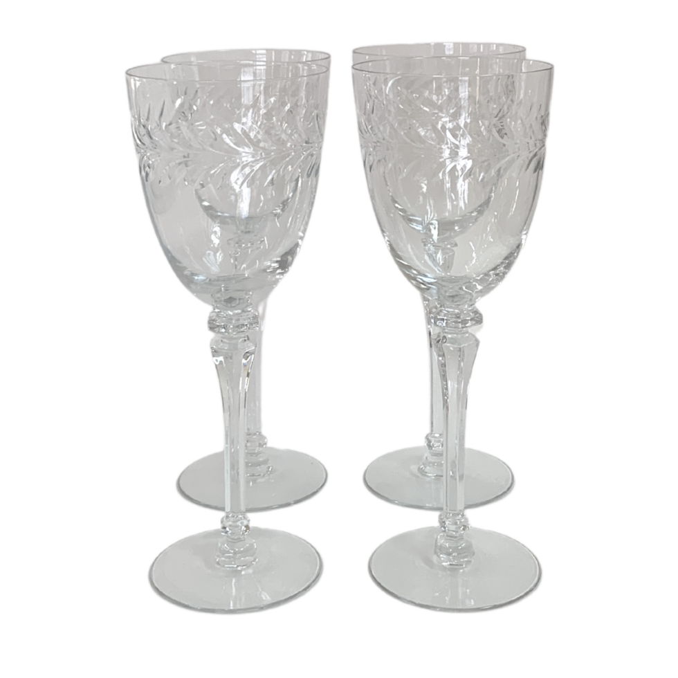 Set of Tiffin Puritan Glasses png