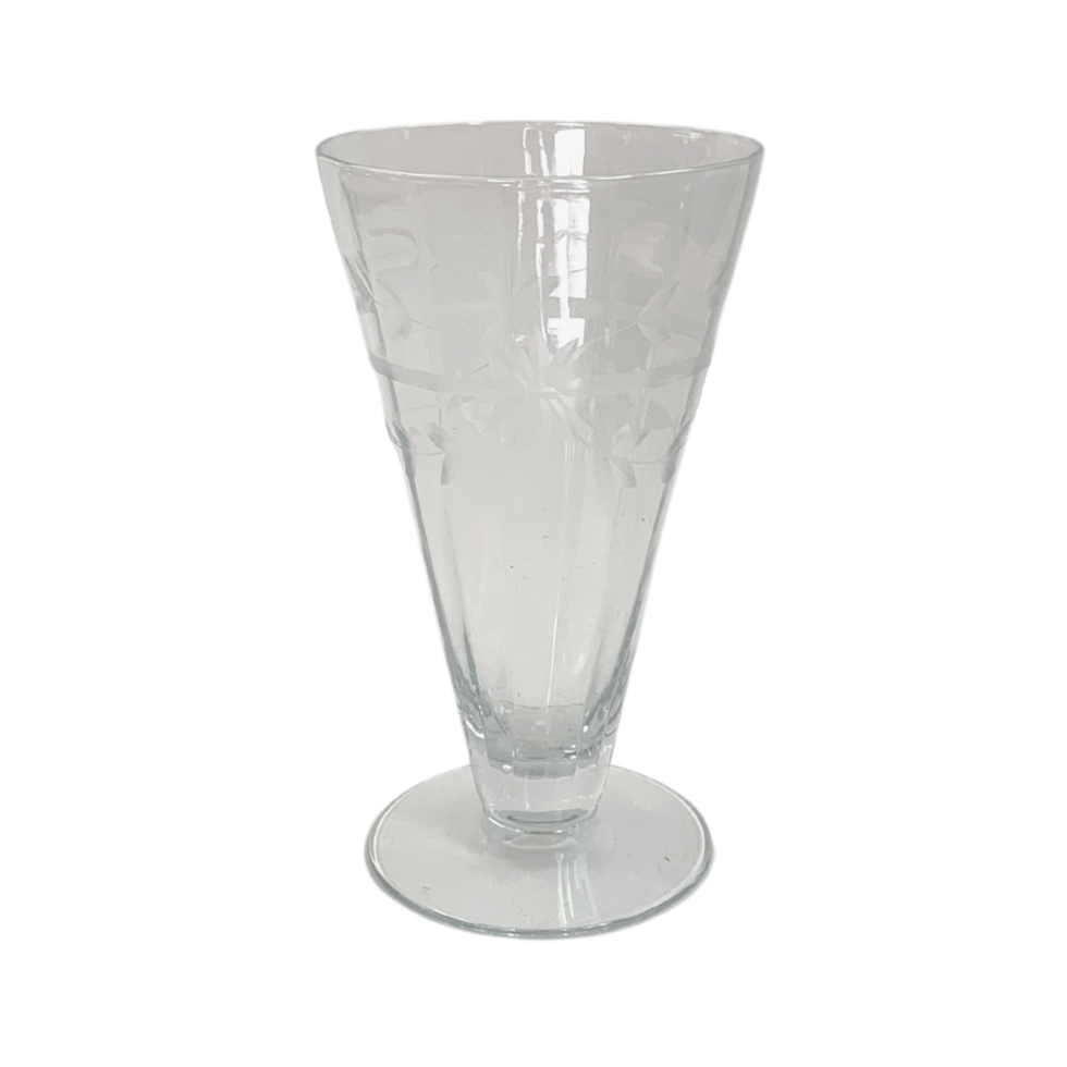 Single Etched Footed Glass png