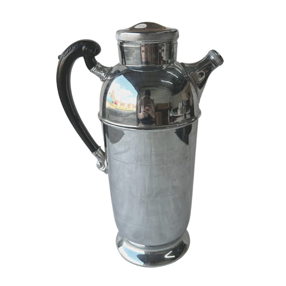 Chrome Cocktail Shaker Side png