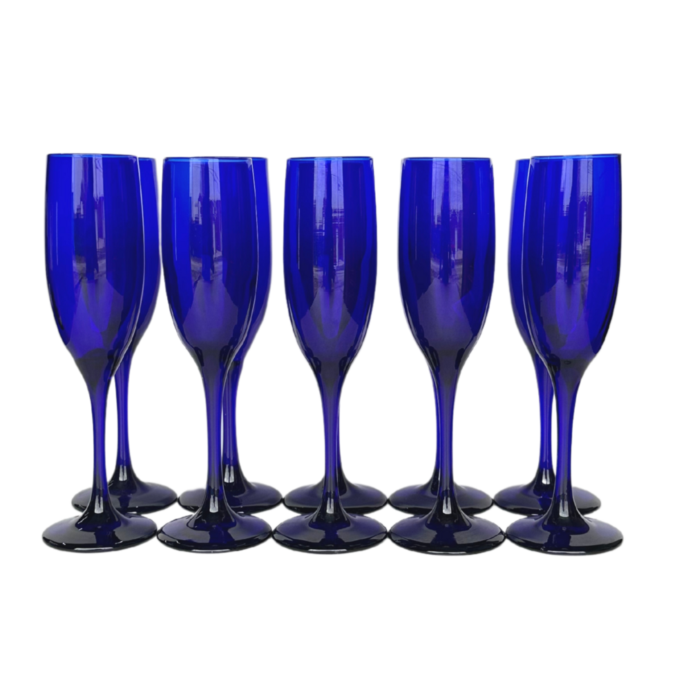 Set of Blue Champagne Flutes png