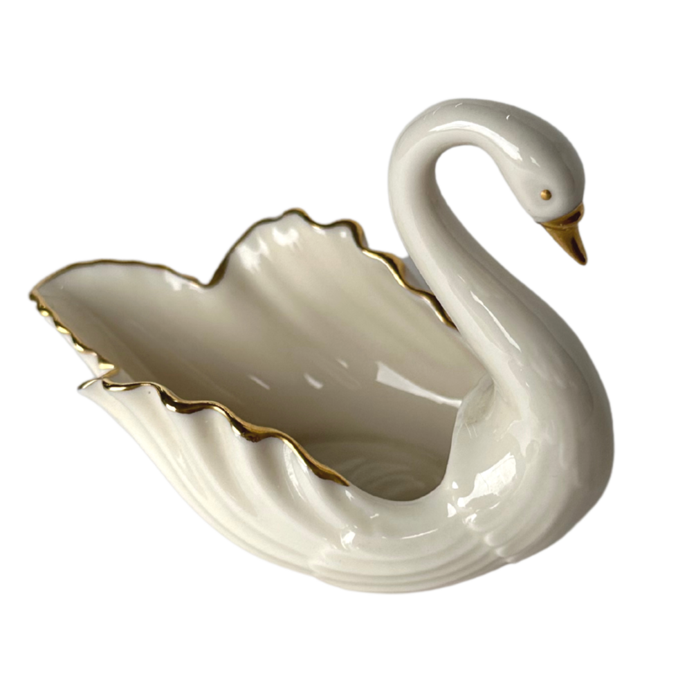 Gold Rim Swan Left Side png