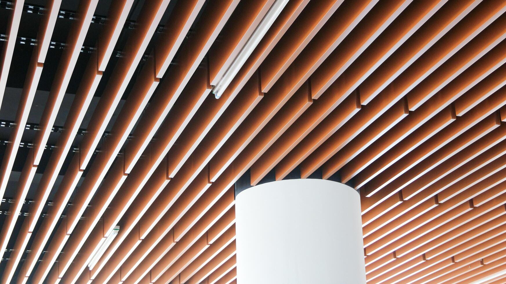 Wooden Grain Aluminum Ceiling photo