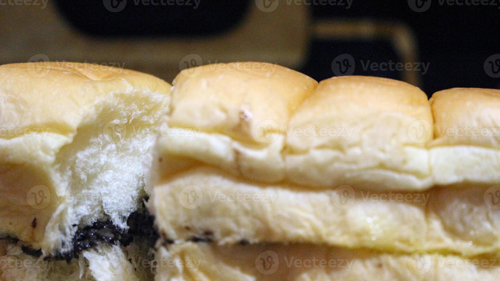 12. Torn bread filled with chocolate and cheese photo
