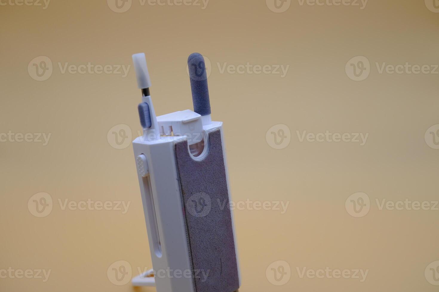 Portable Electronic Cleaning Brush Set with Sliding Compartments photo