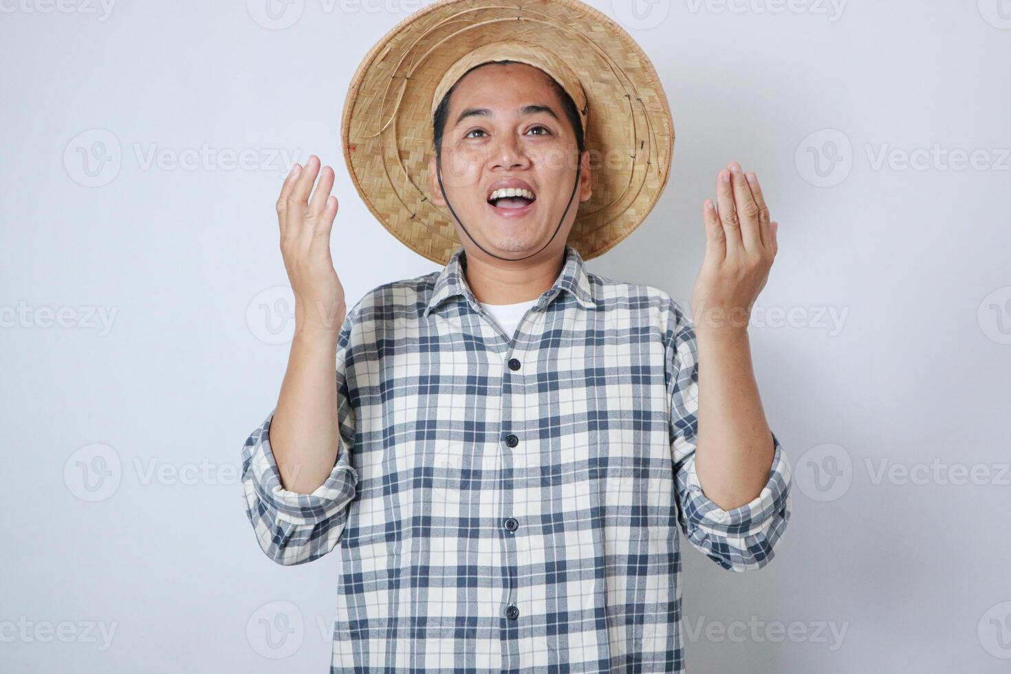 Asian man farmer praying for thank god. photo