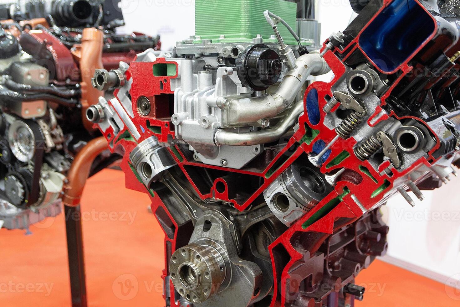 Cross section of the piston and engine cylinder at the training stand photo
