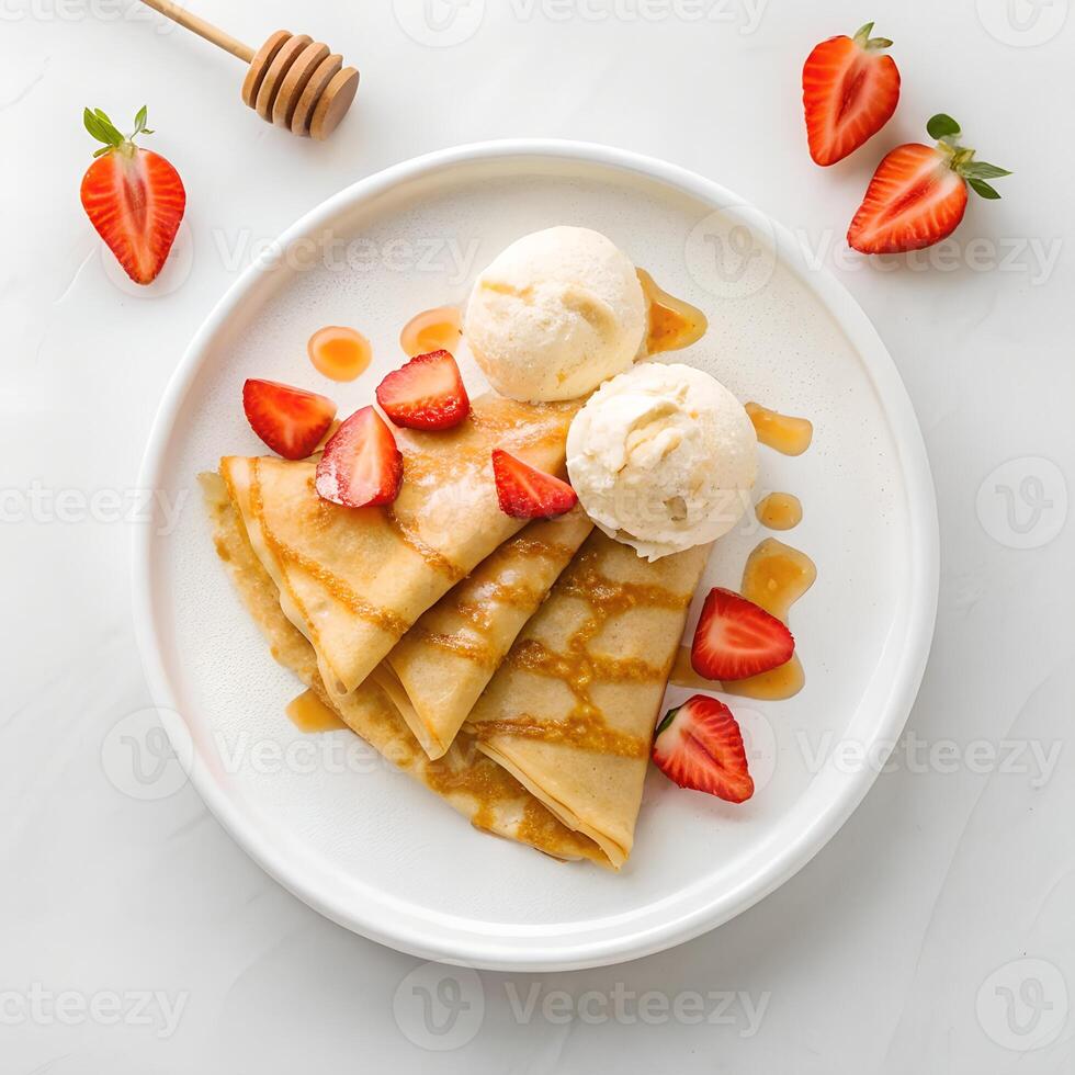 pancakes with strawberries photo