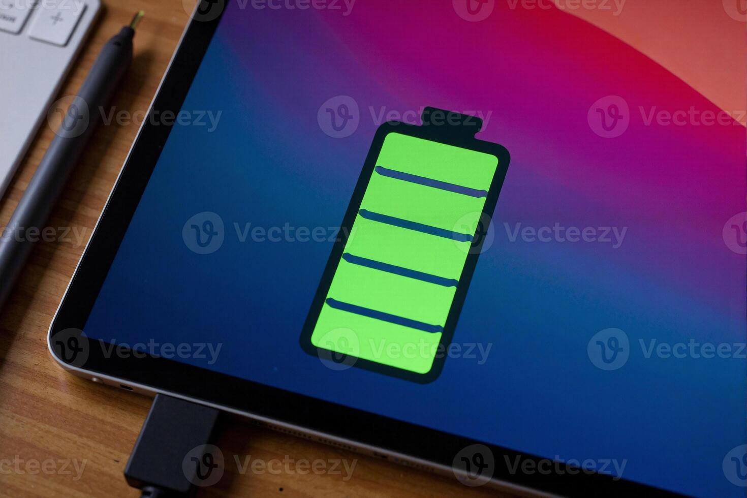 How to check battery level on ipad photo