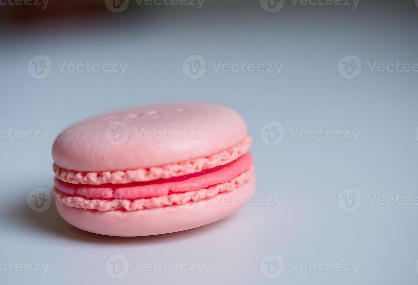 close up of a pink macaroni and cheese sandwich photo
