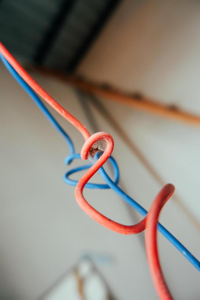 Red and blue cable photo