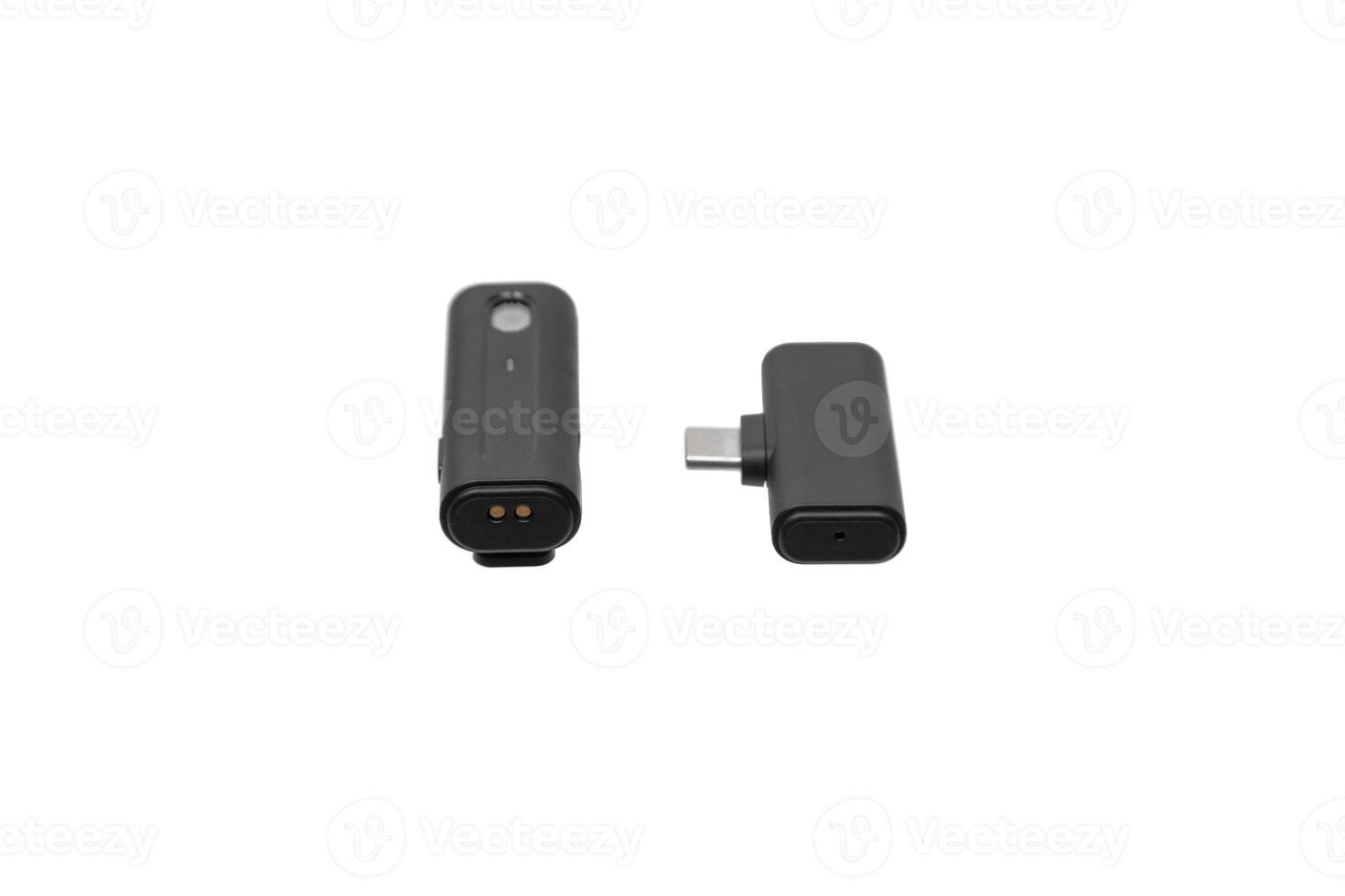 Lavalier mic with charge pins and USB-C plug photo