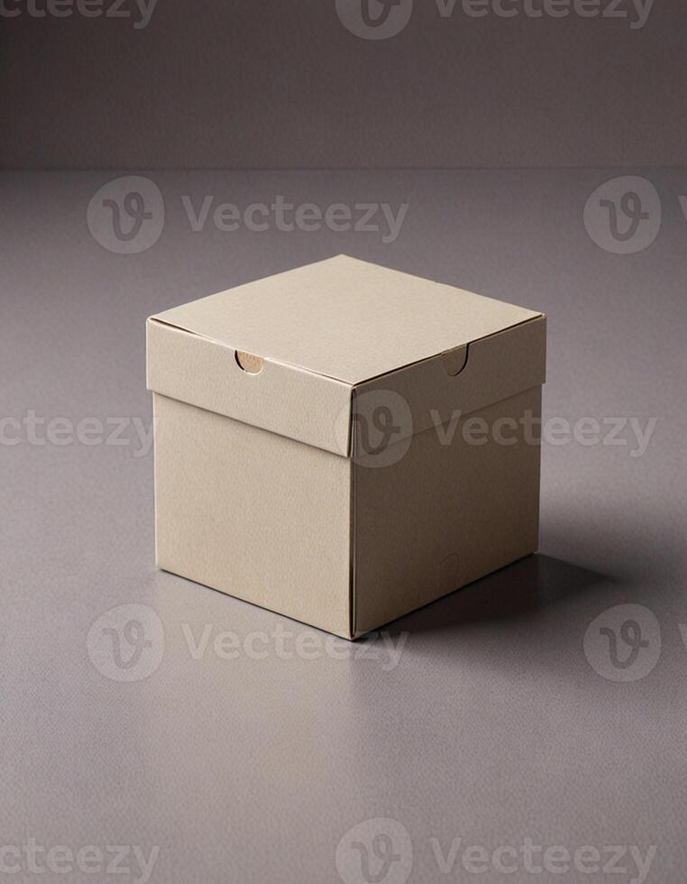 A small box sitting on a table with a lid photo
