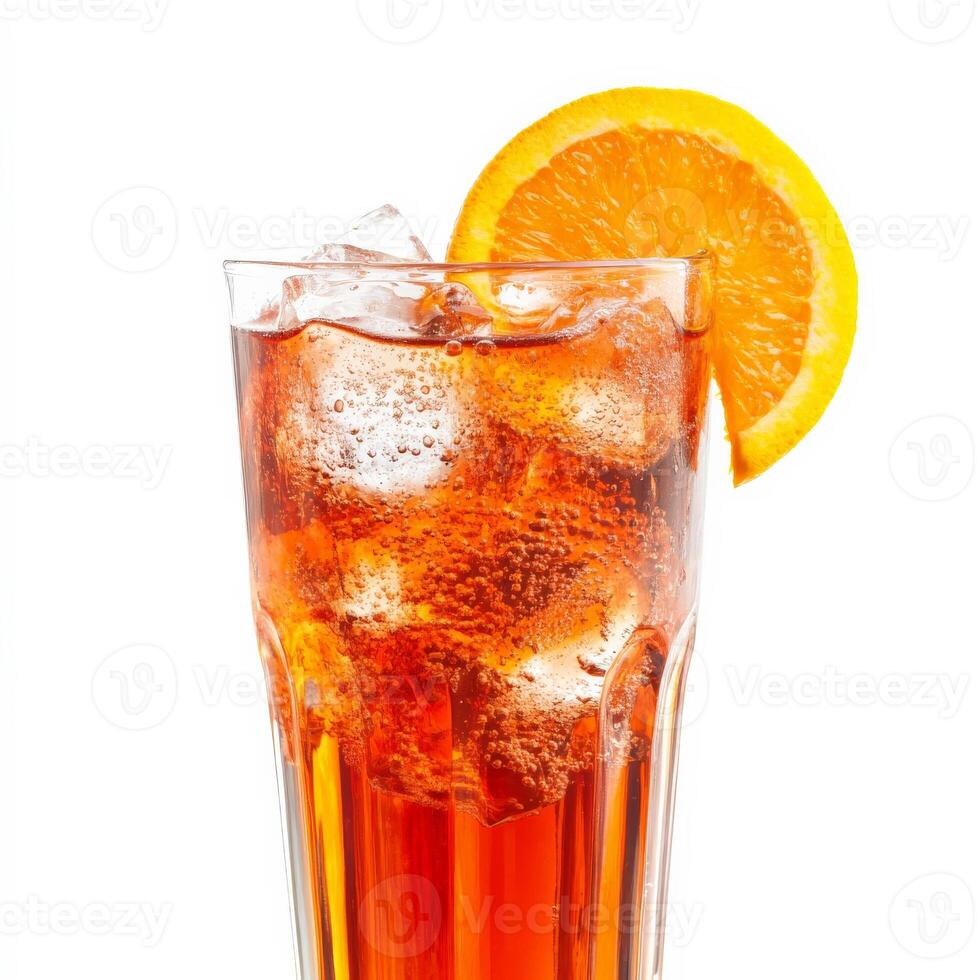 A close-up of a refreshing Campari and soda cocktail, a classic Italian aperitif, made with Campari, soda water, and a splash of orange juice, served in a tall glass with ice and an orange slice, perfect for a pre-dinner drink to stimulate the appetite, i photo