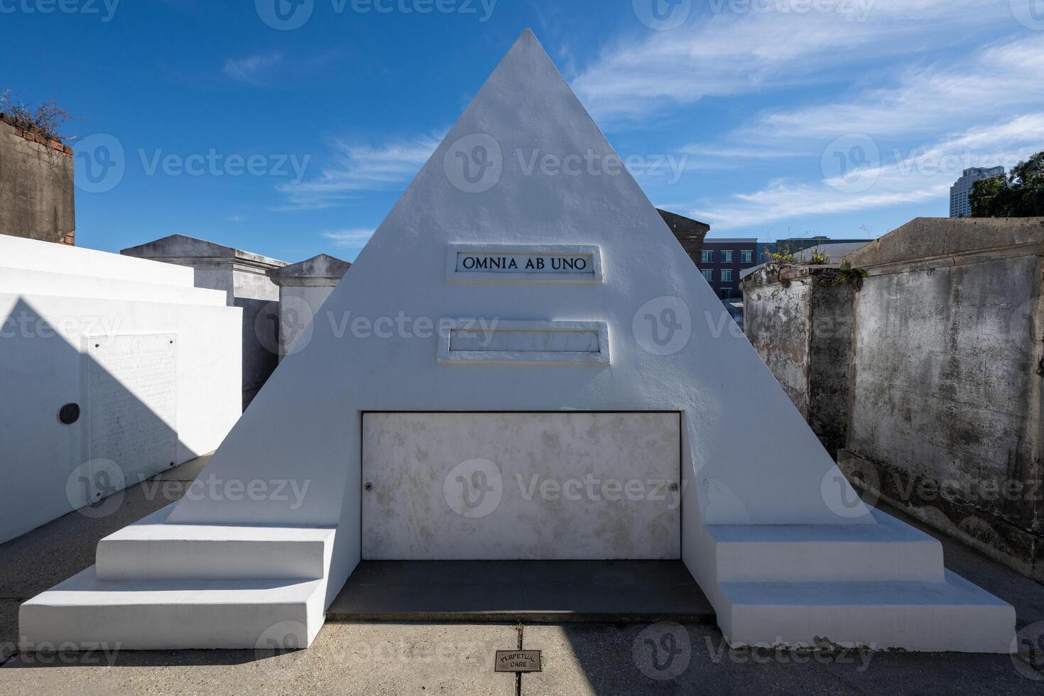 Pyramid Saint Louis Cemetery No. 1, New Orleans photo